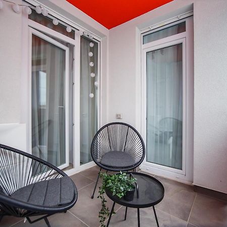 Trendy Apartment Near City Center Oradea Dış mekan fotoğraf