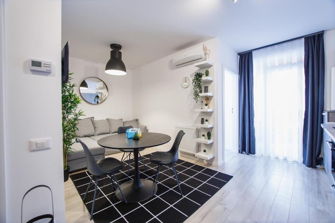 Trendy Apartment Near City Center Oradea Dış mekan fotoğraf