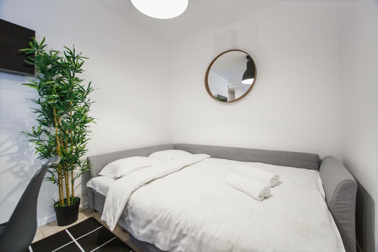 Trendy Apartment Near City Center Oradea Dış mekan fotoğraf